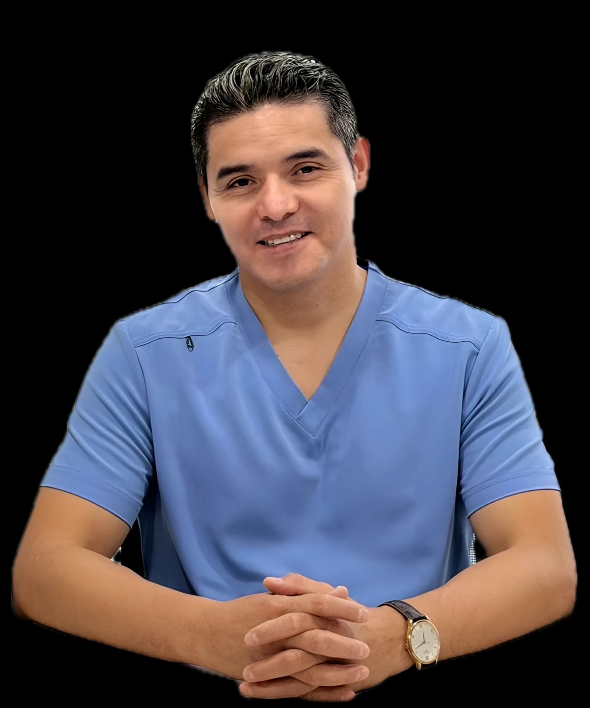 Dr. Juan Manuel Sánchez Juárez en su consultorio